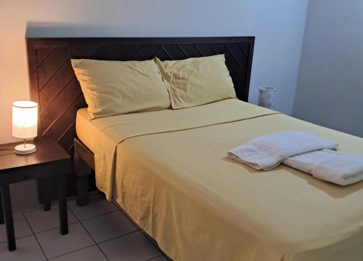 Mom'S Place Negril